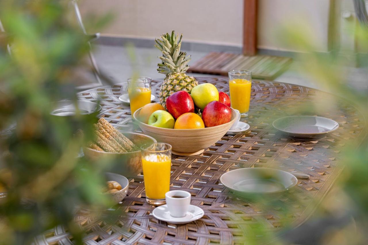 Elia & Anthos Deluxe Suites Ixiá Kültér fotó
